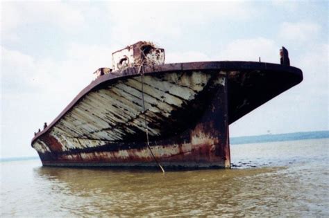 The ‘ghost Fleet Of Mallows Bay In Pictures National Marine