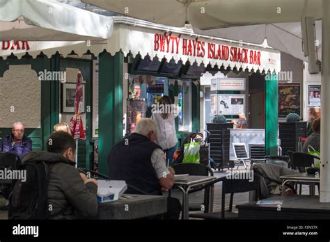 Hayes Island Snack Bar Cardiff Wales Stock Photo Alamy