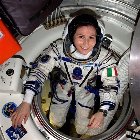 Giorgia Meloni On Twitter Congratulazioni All Astronauta