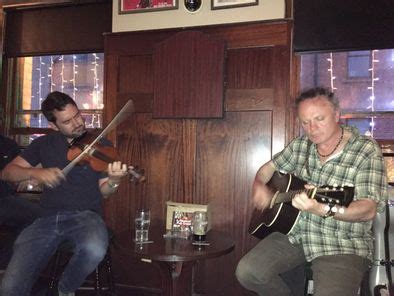 Dublin Traditional Irish Music Pub Crawl