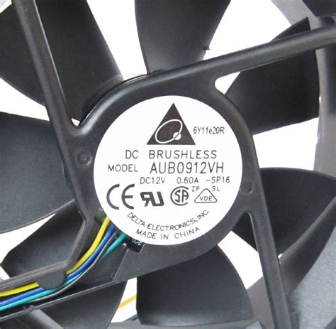 1 X Delta AUB0912VH 92x92x25mm 12V 0 60A 7 2W Brushless DC Case Fan 4