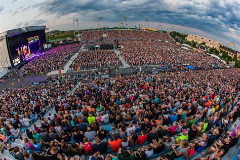 Concerts At Hershey Park 2024 - Rosa Wandie