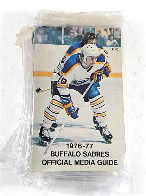 Lot Of 17 Assorted 1970 S Buffalo Sabres Media Guides EBay