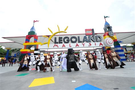 LEGOLAND Malaysia Hosts Largest STAR WARS Anniversary Celebration