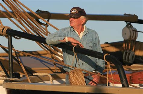 Capt Robert Douglas Waterfront Legend Dies At 93 The Marthas