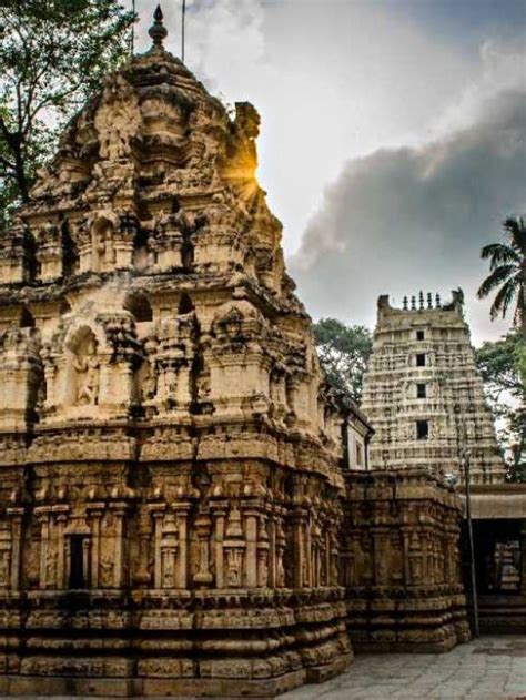 Explore The KGF And Iconic Temples In Kolar, Karnataka! - People Places