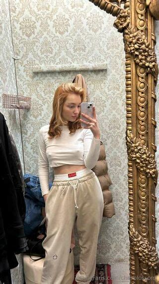 Cherry Blossom Cherblossom Chxrryxblossom Nude OnlyFans NudoStar TV