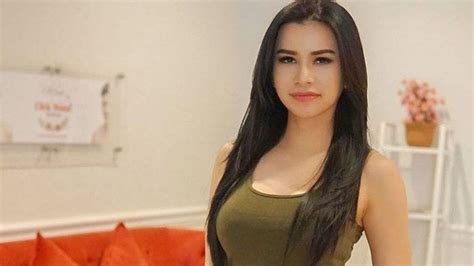 Mau Jadi Pacar Maria Vania Sang Presenter Lagi Cari Pacar Ini Type