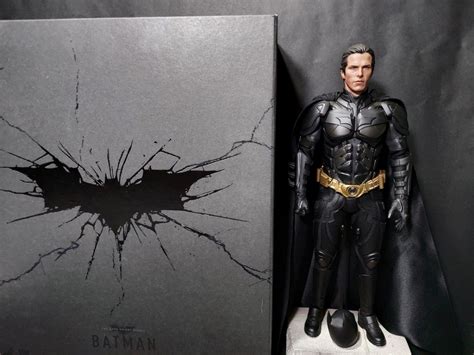 Hot Toys Batman Dx12 Hobbies Toys Toys Games On Carousell