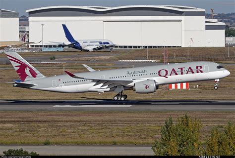 Qatar Airways Airbus A350 A7 ALG fhoto 62990 Airfleets aviación