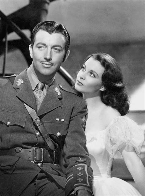 Robert Taylor and Vivien Leigh in Waterloo Bridge, 1940