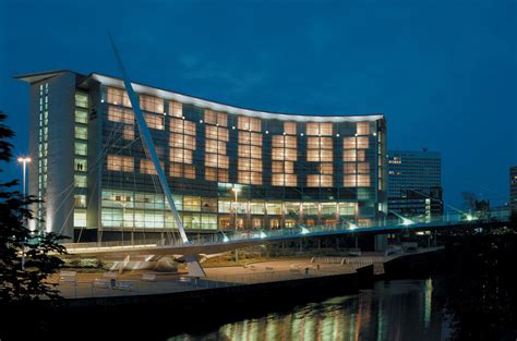 20 Stunning Manchester Hotels You Seriously Have to See