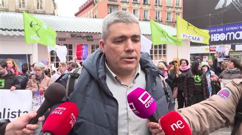 Decenas De Personas Protestan En Madrid Contra La Exclusi N De Los