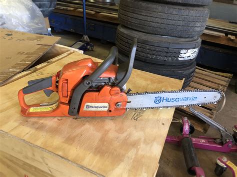 Husqvarna 435 X Torq Chainsaw Excellent Condition For Sale In Fort