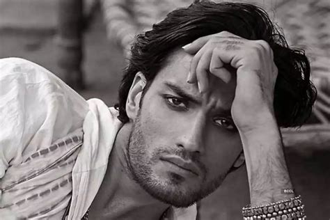 Top 10 Indian Male Fashion Models The Etimes Photogallery Page 8