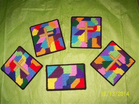 A Plastic Canvas Coaster And Box Set I Made Plastic Canvas Patterns Plastic Canvas Patterns