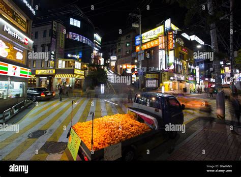 Seoul Republic Of Korea October 22 2014 Streets Of Gangnam On A