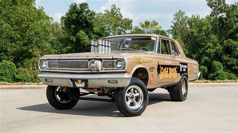 Show Or Go In This 1965 Dodge Coronet Hemi Gasser | Motorious