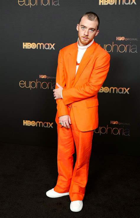 Euphoria Season Two Premiere Red Carpet Photos Zendaya And More Stars
