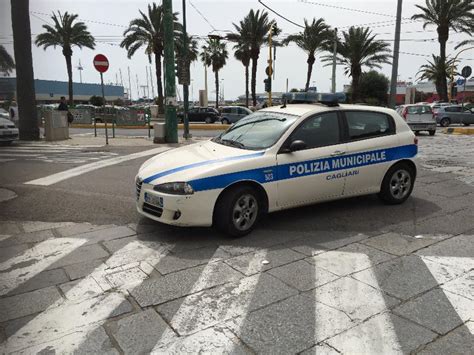 Comune Di Cagliari Cambia Il Traffico Nella Zona Poetto La Mattina Di