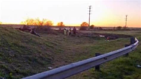 Accidente Fatal Sobre La Autopista Buenos Aires La Plata Un Choque Entre Dos Autos Dejó Un