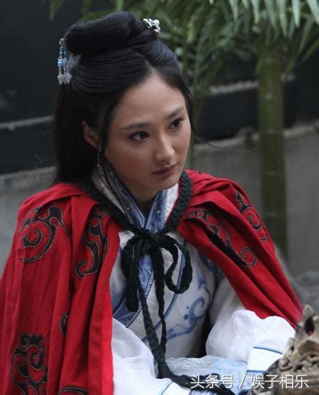 影視劇中飾演過古代才女蔡文姬的美女明星，最經典的當屬她飾演的 每日頭條