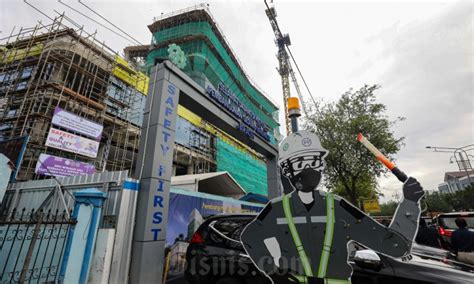Topping Off Gedung Landmark Bsi Aceh Yang Berkonsep Green Building