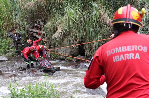 Encuentran Un Cadáver En Un Río De Ibarra Diario La Hora