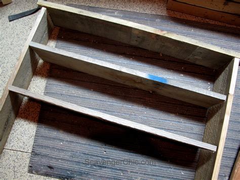 Pallet Wood Shelf - My Repurposed Life®