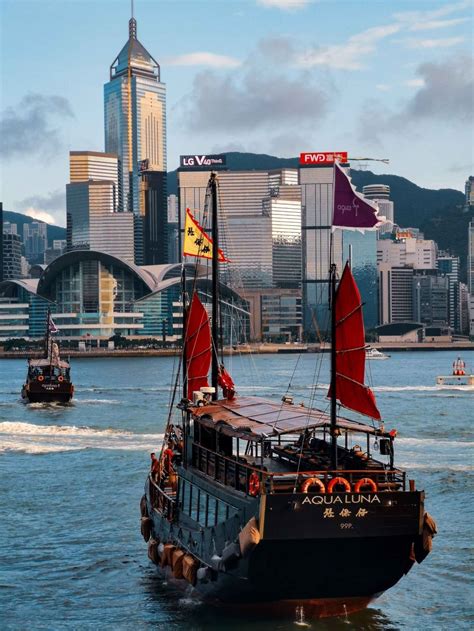 Explore Hong Kong For Free Best Places To Visit On Hong Kong Island