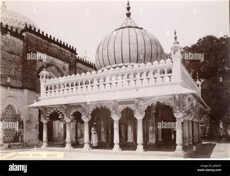 Nizamuddin Dargah Delhi in the 1890s Stock Photo - Alamy