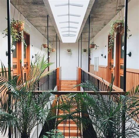 The House Tour Hotel Penginapan Unik Dan Instagramable Di Bandung