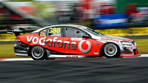 Five Is Alive Craig Lowndes Adds Another Bathurst Title To His Record