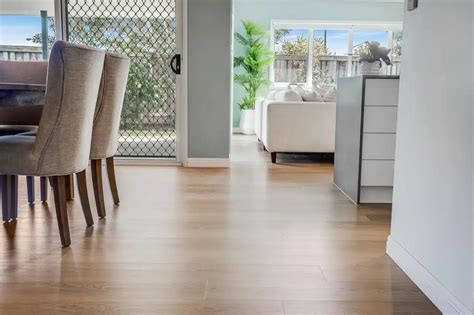 Light Oak Flooring | Homely Flooring