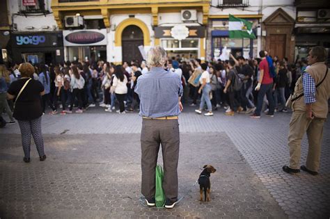 De Octubre Huelga De Estudiantes Contra Las Rev Lidas En Im Genes