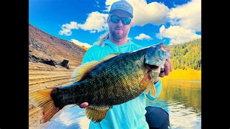 Giant Smallmouth With Josh Jones Youtube