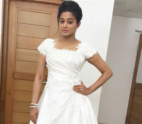 Priyamani to Marry Next Year; Boyfriend's Name Revealed - IBTimes India