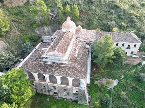 Santuario Della Madonna Della Catena Cassano Allo Ionio Cs In Corso