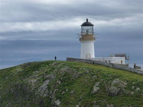 10 Haunting Abandoned Lighthouses With Strange Tragic Histories