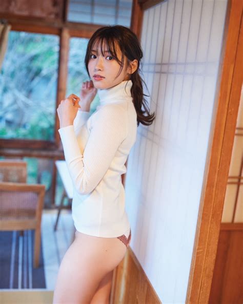 古田愛理、温泉につかるセクシーショットも披露「生っぽい私が出ていると思う」自身初の写真集 芸能写真ニュース 日刊スポーツ