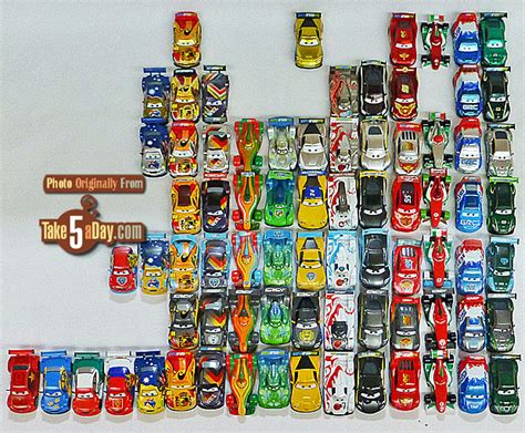 Mattel Disney Pixar CARS: World Grand Prix Racers a Large Grid (Mostly ...