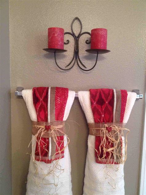 How To Use Towels To Decorate A Bathroom Semis Online