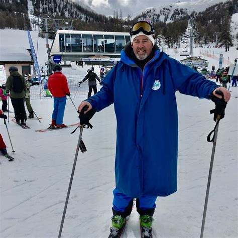 La station de Risoul 1850 blottie dans... - Snow-satisfaction | Facebook