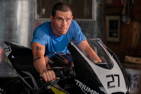 One Fast Move Motorcycle Racing Film Features Triumph Daytona