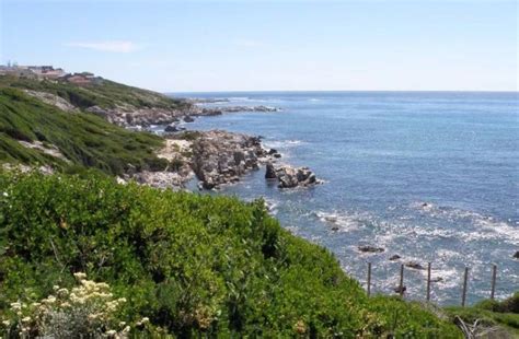 The Lookout At Whale Cove In De Kelders