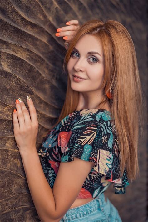 Gorgeous Yuliya 32 Y O From Nikolaev With Light Brown Hair Id