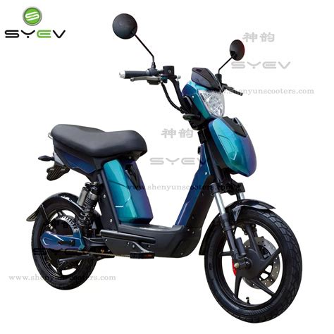 W Motor Electric Scooter With Big Power With Eec Certificate