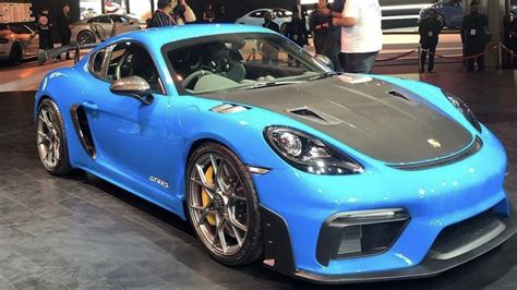 Porsche Debuts Its Flagship Track Focused Sports Car Cayman Gt Rs