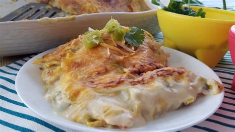 Hatch Green Chile Chicken Enchiladas Bueno Foods