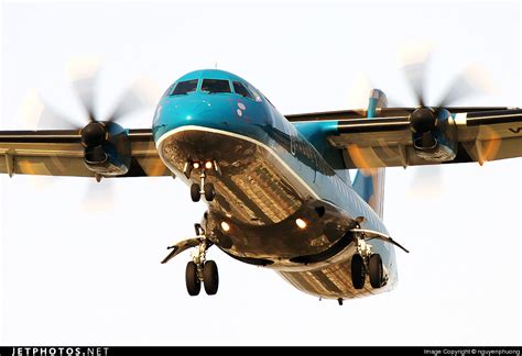 VN B223 ATR 72 212A 500 Vietnam Airlines Nguyenphuong JetPhotos